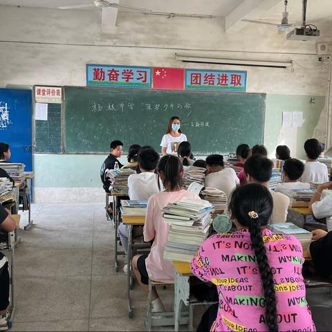 “保护少年的你”-杨林中学团总支开展防溺水、防诈骗主题团课