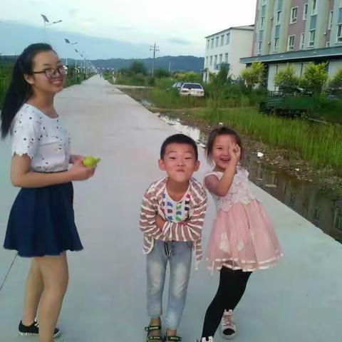 小孙子的近照
