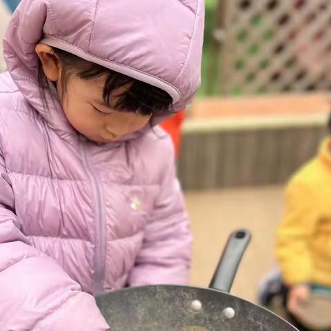 EYFS交流与语言—《大头鱼和小头鱼》（一）