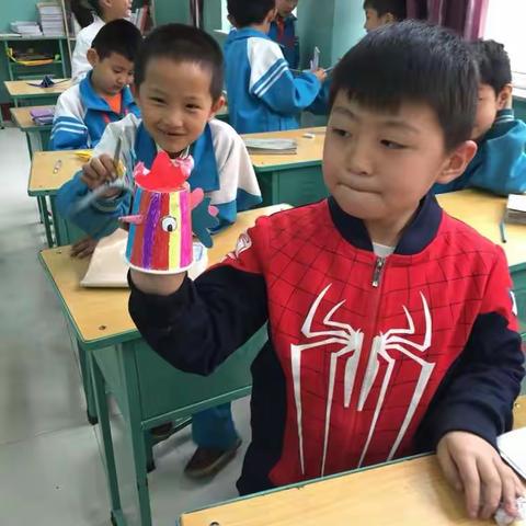 “我们的小制作”