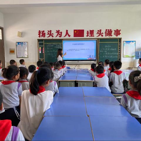 冷遇见了暖，便有了雨；冬遇见了春，便有了岁月；而我也有缘和你们相遇！