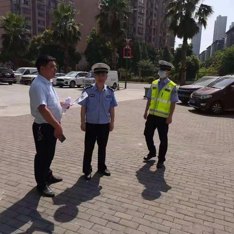 新洪大交警中队
