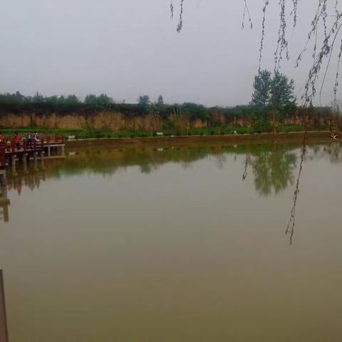 喜迎六一儿童节，迈步走进快乐时光。