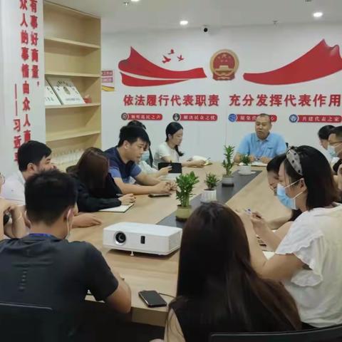 卓达大社区协助卓达社区开展区人大代表换届选举选民登记工作