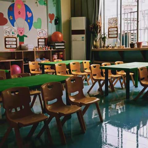 红苹果幼儿园开学准备中