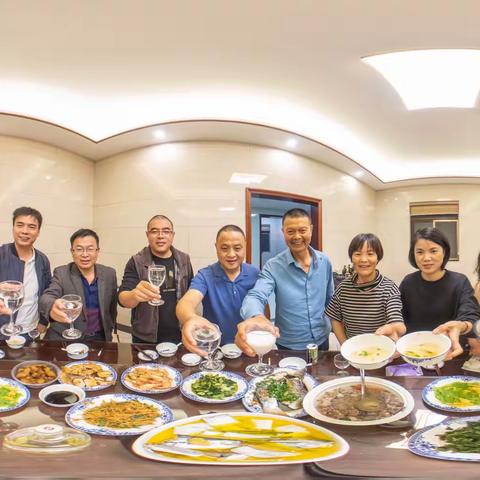 安愚轩拳馆再聚钟哥家