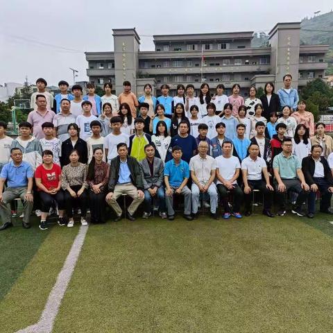 毕业季，阳光前程(赵官中学九一班)