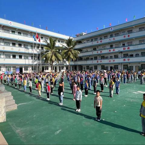 “勇敢牛牛，不怕体检”——江南小学一年级