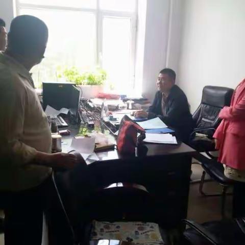 商务粮食局党委深入金谷粮油贸易公司督查指导党建工作