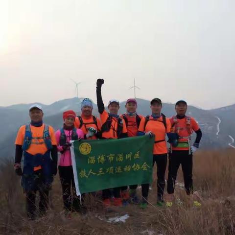 飞雪祥瑞降，铁人练兵忙