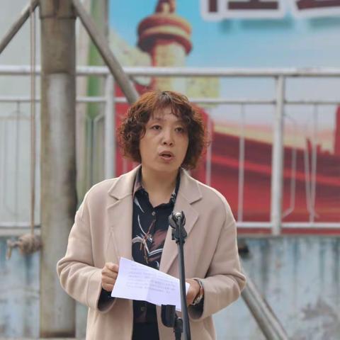 数学疑难问题周周清表彰大会