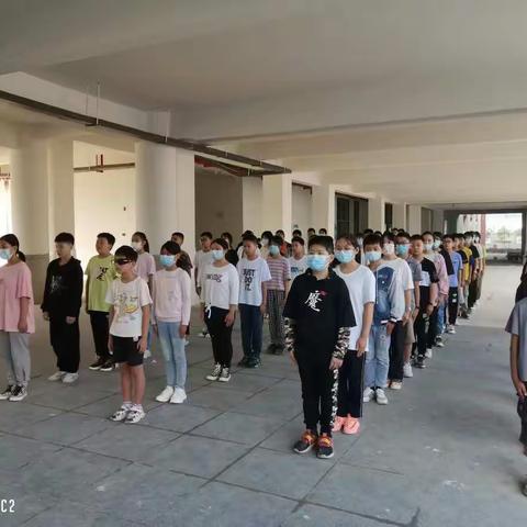 孩子们的校园生活