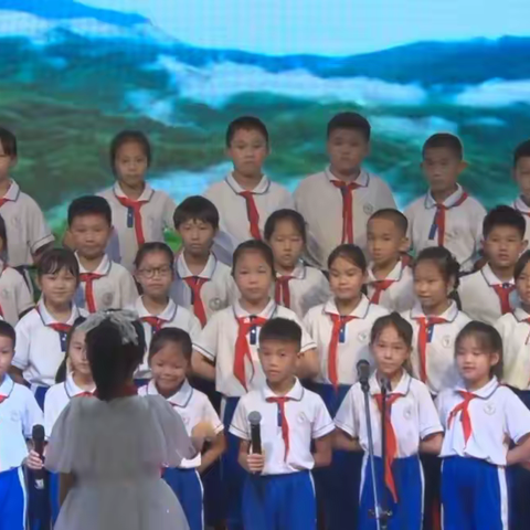 杨睿小学期间的美好时光