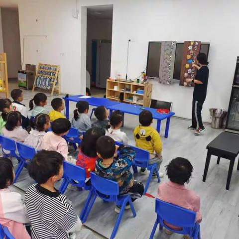 黎明幼儿园大一班 幼儿园一日生活剪影