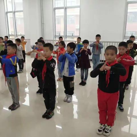 文修其心，武练其身——洛滨小学武术活动班结课啦！