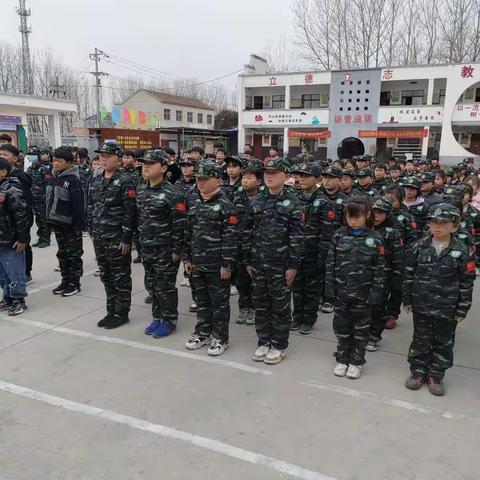 学军人风姿，强自身素质——业庙乡冯阁小学国防教育风采篇