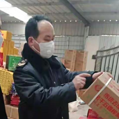 防疫一线：有你们在我们放心——赞任劳任怨的食品流通科