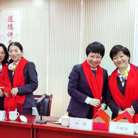 中国工商银行四川省分行举行2020年第二期女职工“心手相连.与爱同行”结对子帮扶活动