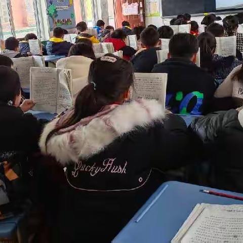 鄢陵县人民路小学“三课”活动——《纳米技术就在我们身边》