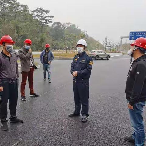 交通质监站对春风隧道工程、坂银通道工程疫情防控及安全生产情况进行督查检查