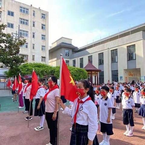 喜迎二十大  争做好队员——新密八一红军小学庆六一活动