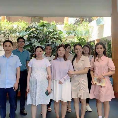 以青春之花，结奋斗之果 -------六年级语文组教学工作总结