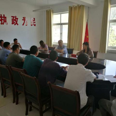 原安乡召开交通安全劝导工作约谈会议