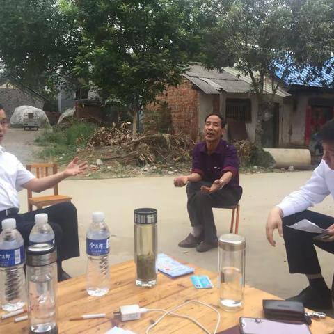 镇平农商银行曲屯支行普惠金融大走访如火如荼