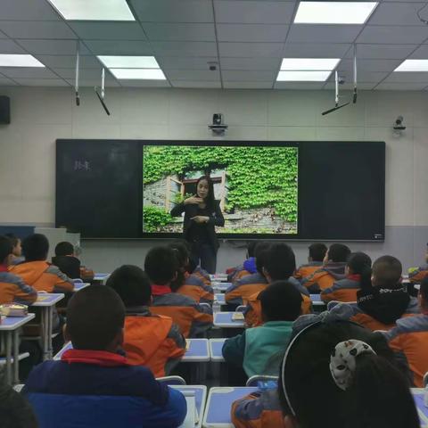 “同”中求“异”，让语文课堂流光溢彩———记北关小学语文教研活动