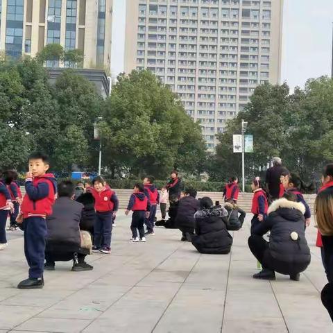 新亭幼儿园20181219亲子嘉年华图片供转载参考