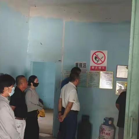 陈大飞副区长到新联村检查指导安全生产工作