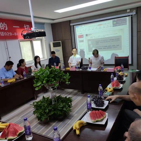 公益宣传进社区，律师宣讲《民法典》