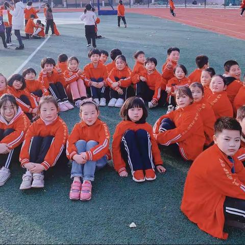 孙堡营中心小学六二班工作总结