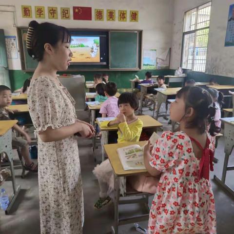 “新”光熠熠，精彩纷呈---记周官桥乡中心小学2022秋新教师见面课