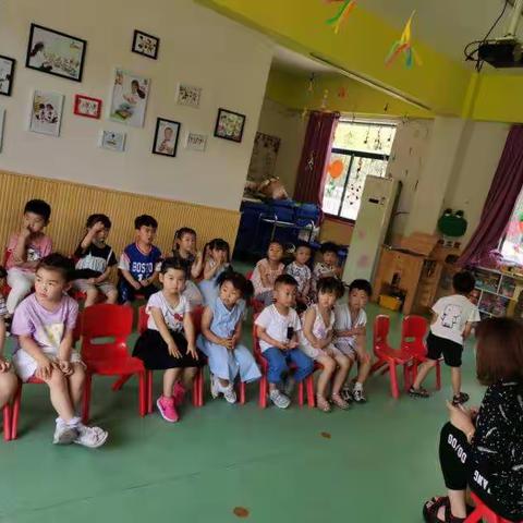 快乐宝贝幼儿园“防拐防骗”安全教育活动