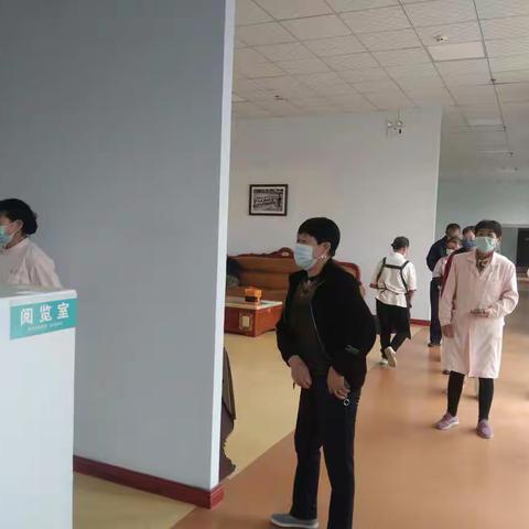 杭锦后旗妇幼保健医院到院为中心、祥福工作人员进行核酸检测