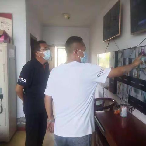 杭锦后旗民政局局长贾向东莅临检查我中心敬老院安全生产工作