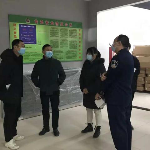 平阴县市场监管局：贴心靠前优质服务 助家家悦超市顺利开业