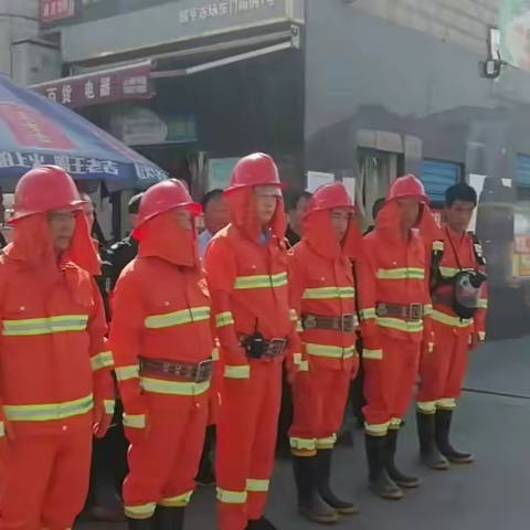 消防安全常抓不懈     安全演练警钟长鸣    国亨市场筑牢消防安全“防火墙”