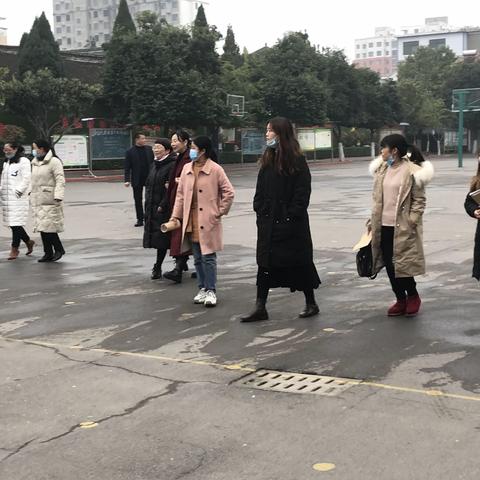 携手搭建育人桥—记张得镇许楼小学到韩城办西街小学参观、交流