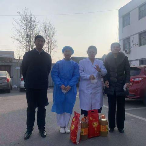 慰问“医”线职工   传递温暖和力量