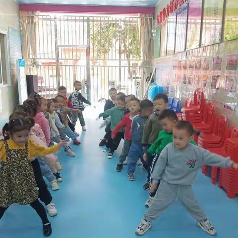 七色花中心幼儿园中一班的美好第七周