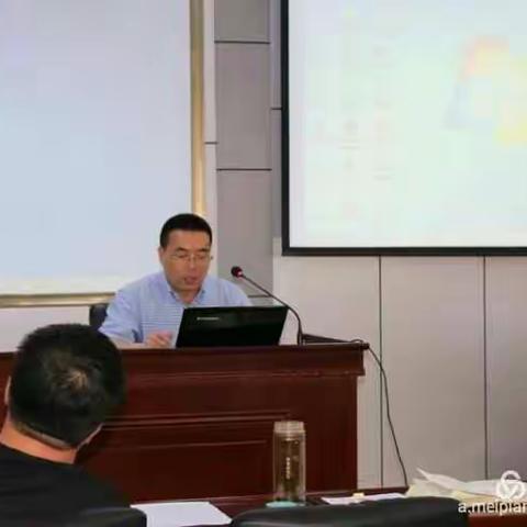 转观念，变模式，实现研培工作新突破