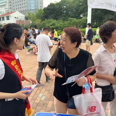 迎八一·共叙军民鱼水情