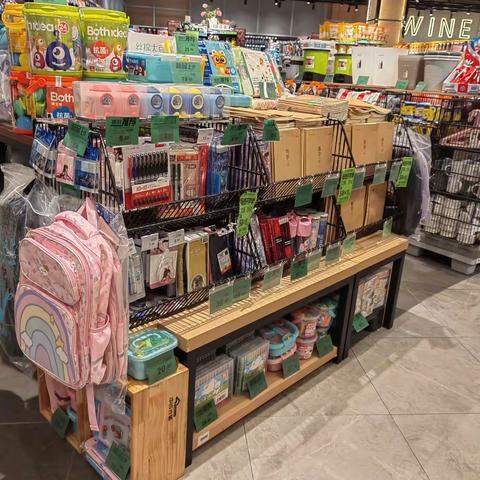 汉桥店学讯陈列