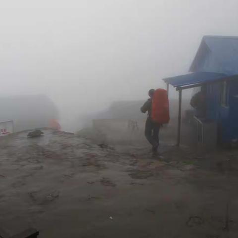 风雨如磐走武功2从金顶到发云界