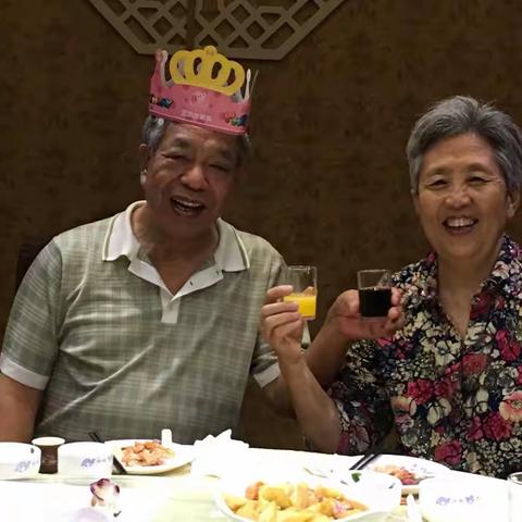 马梓涵祝爷爷生日快乐