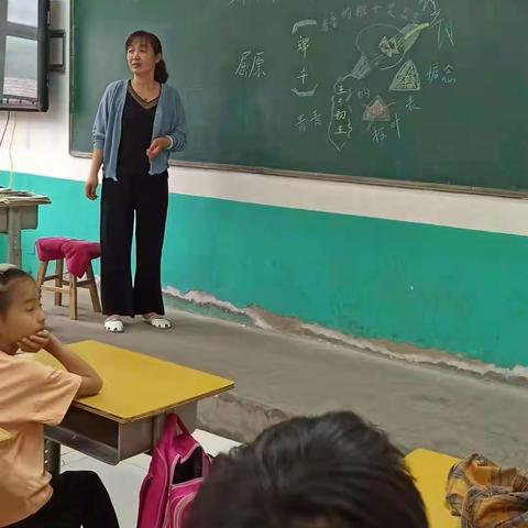 【马落堡小学】“永远跟党走，我们的节日——端午”爱国教育活动