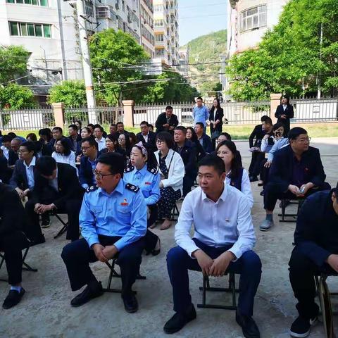 加强党性锻炼，增强党性修养，做合格党员