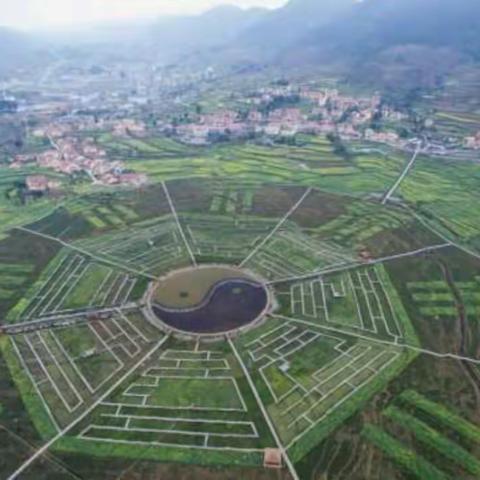 七言排律 诗韵幽幽八卦园
